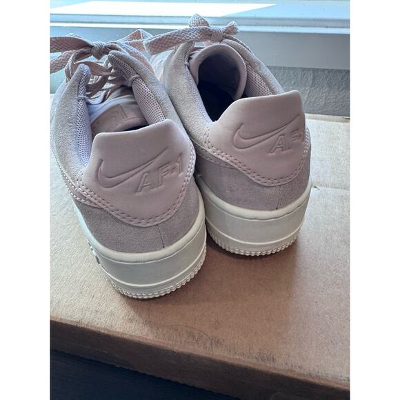 Nike Women's Air Force 1 Sage Shoes Size 5.5 - Picture 8 of 8